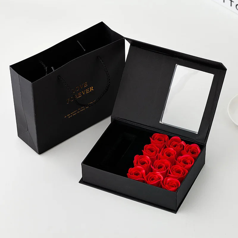 🎁 Jewelry Box with Roses
