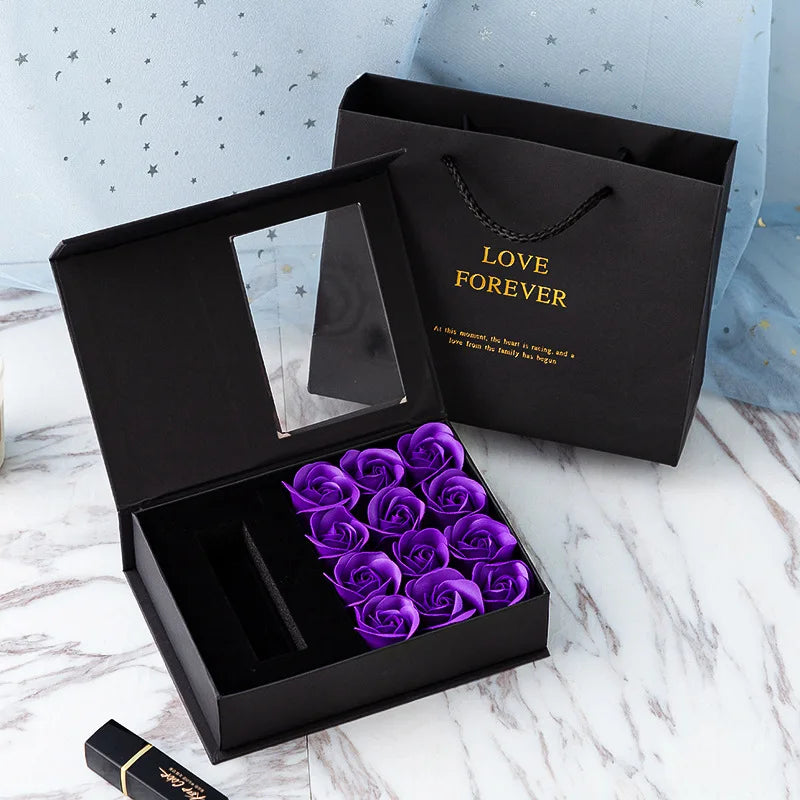 🎁 Jewelry Box with Roses