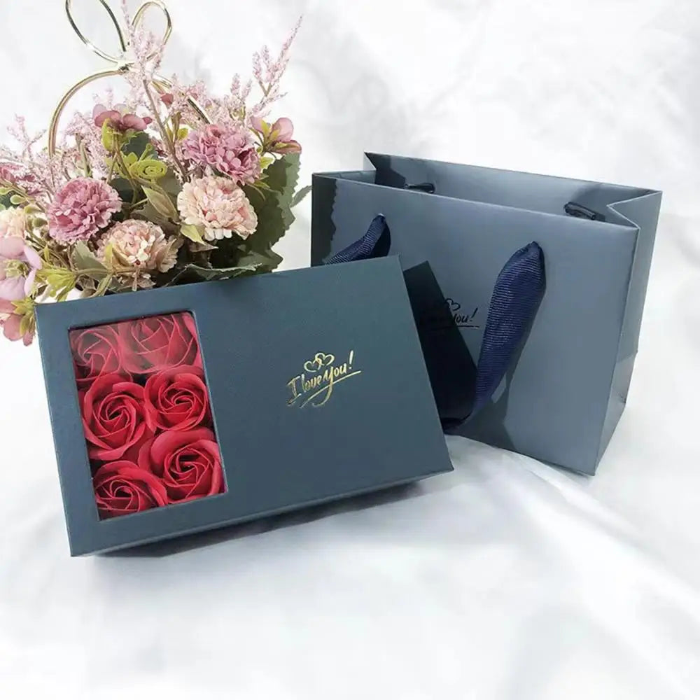 🎁 Jewelry Box with Roses